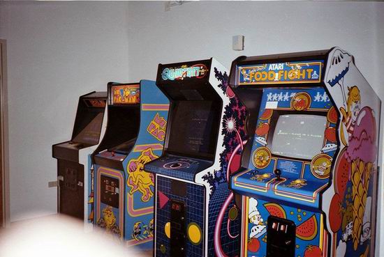 title dance music arcade game