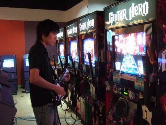 title dance music arcade game